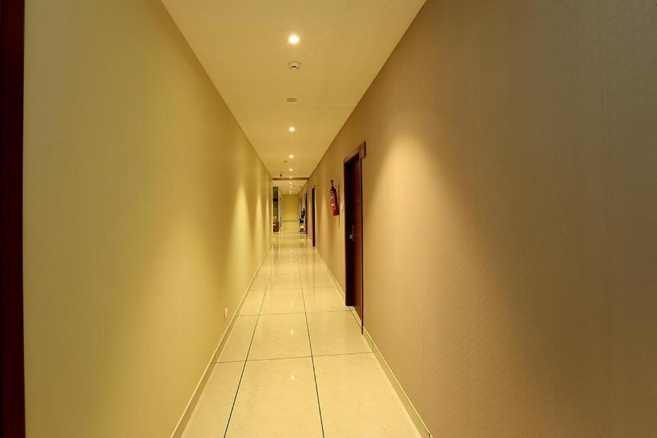 Hotel New York Square Kottayam Zewnętrze zdjęcie