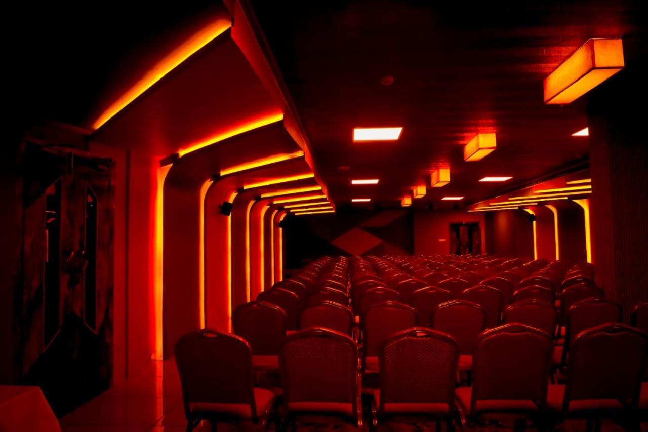 Hotel New York Square Kottayam Zewnętrze zdjęcie